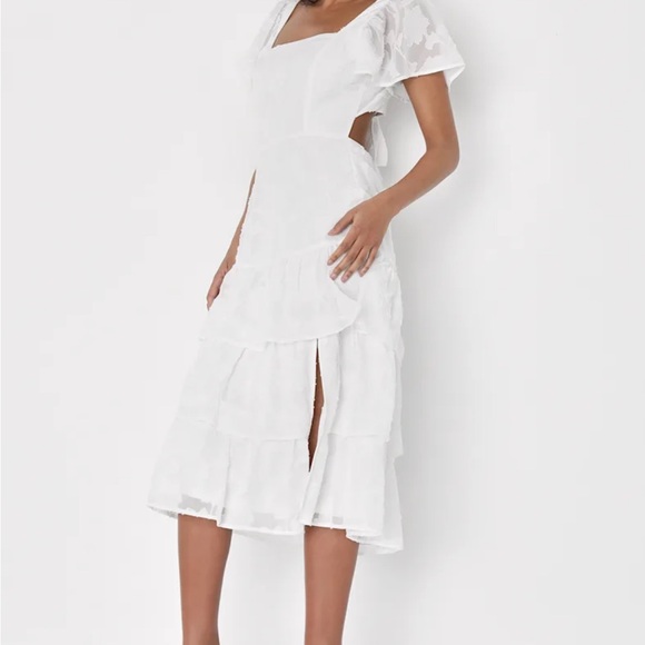 Lulu's White Tiered Floral Midi Dress Flutter Sleeves Tie Back Open Back Sz S - Picture 3 of 9